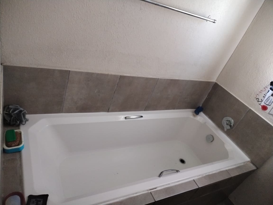 3 Bedroom Property for Sale in Sasolburg Free State